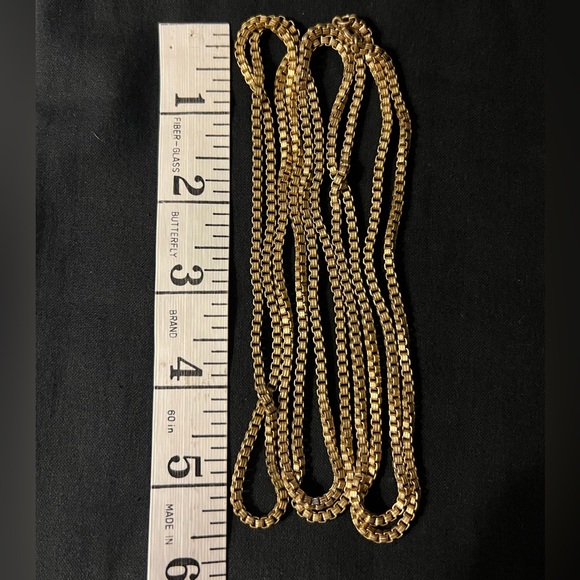 60” Gold Tone Chain - Picture 7 of 10